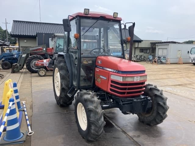 Tractor — Auction (lot 8456-1168)