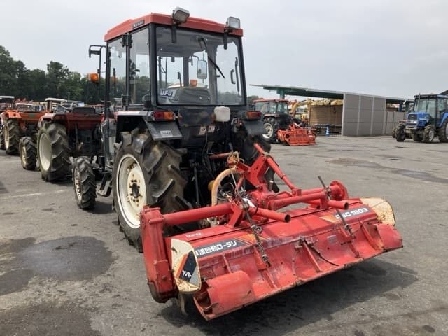 Tractor — Auction (lot 8456-1177)