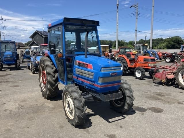 Tractor — Auction (lot 8456-1179)