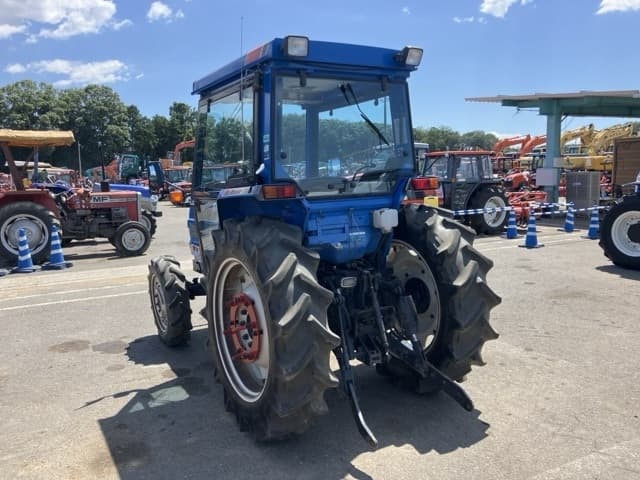 Tractor — Auction (lot 8456-1179)