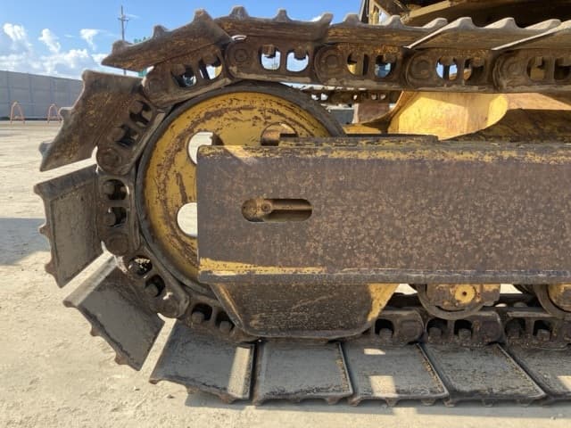 EXCAVATOR — Auction (lot 8456-118)