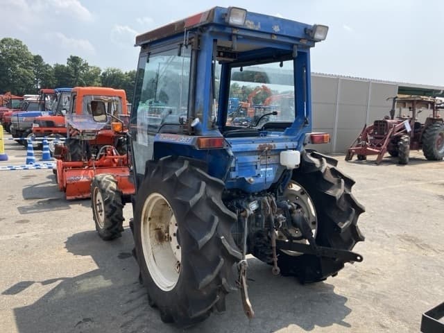 Tractor — Auction (lot 8456-1181)