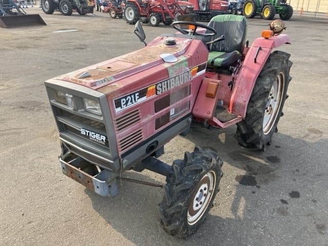 Tractor — Auction (lot 8456-1182)