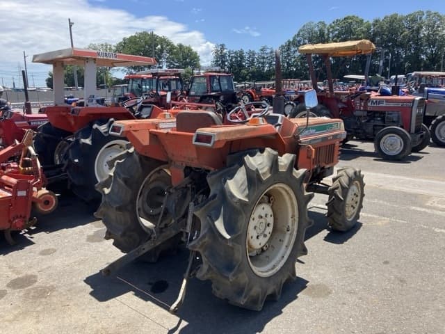 Tractor — Auction (lot 8456-1186)