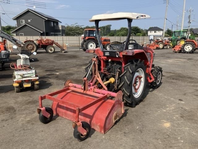 Tractor — Auction (lot 8456-1187)