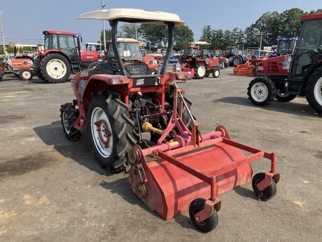 Tractor — Auction (lot 8456-1187)