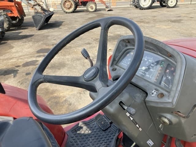 Tractor — Auction (lot 8456-1187)