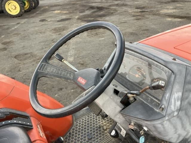 Tractor — Auction (lot 8456-1188)