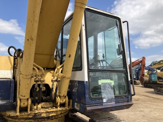 EXCAVATOR — Auction (lot 8456-119)