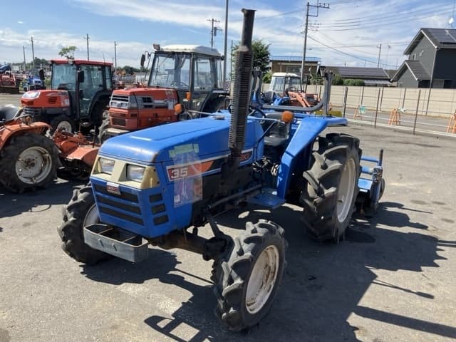 Tractor — Auction (lot 8456-1192)