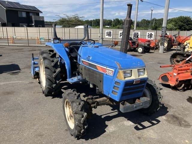 Tractor — Auction (lot 8456-1192)