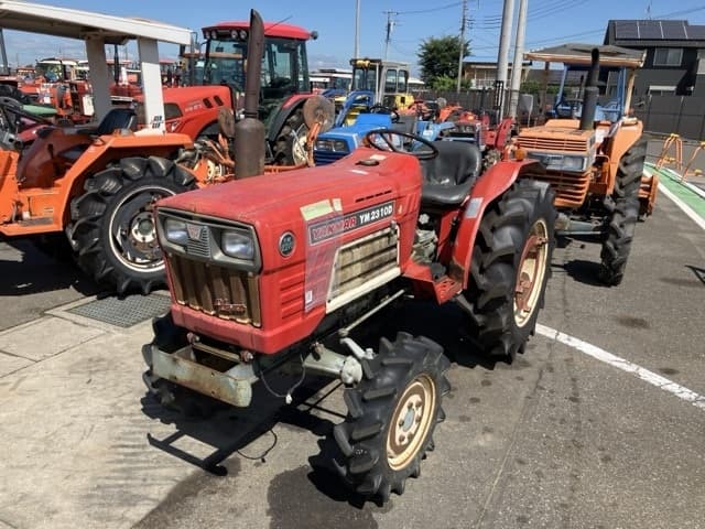 Tractor — Auction (lot 8456-1193)