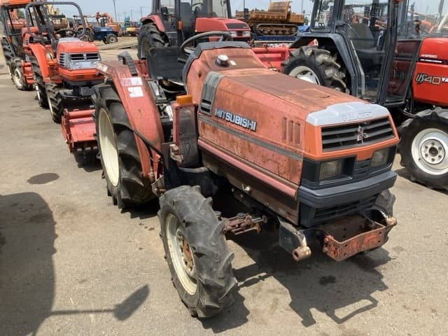 Tractor — Auction (lot 8456-1195)