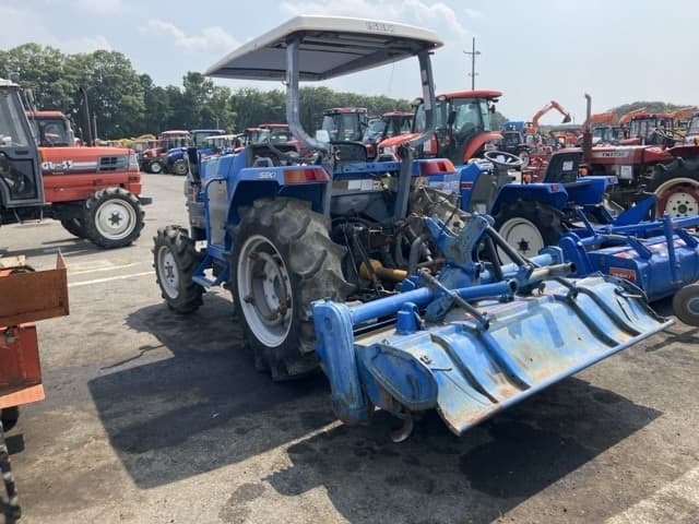 Tractor — Auction (lot 8456-1199)