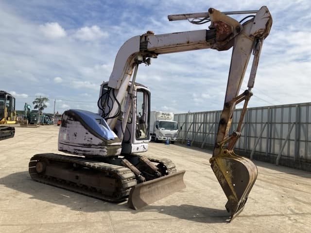 EXCAVATOR — Auction (lot 8456-12)