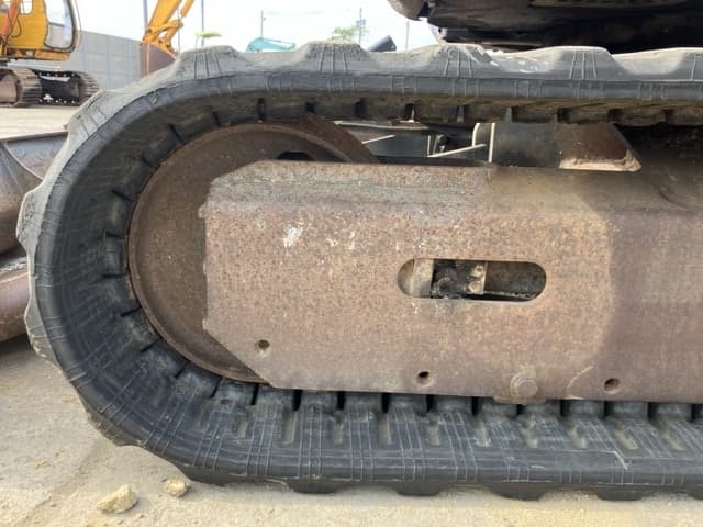 MINI EXCAVATOR — Auction (lot 8456-120)