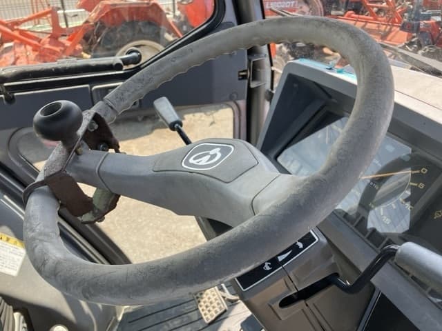 Tractor — Auction (lot 8456-1200)