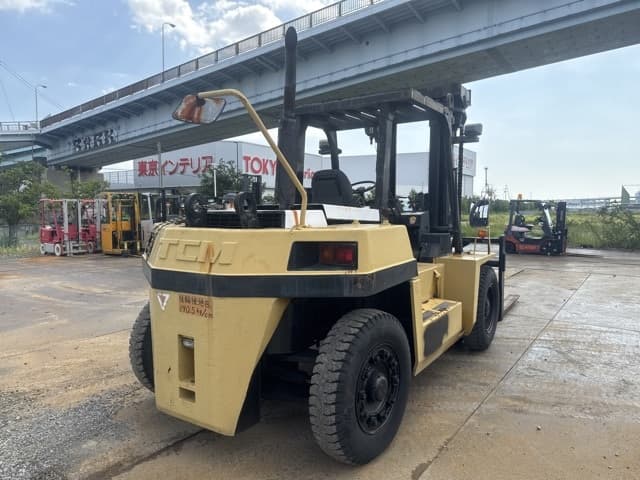 Forklift — Auction (lot 8456-12002)