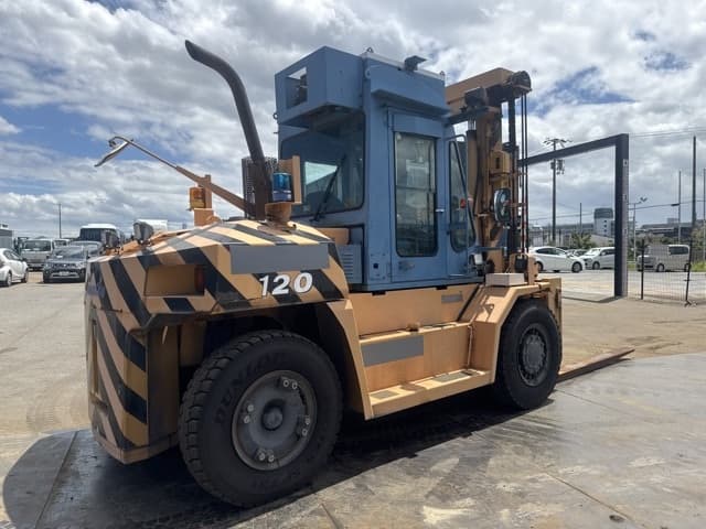 Forklift — Auction (lot 8456-12003)