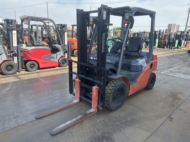 Forklift — Auction (lot 8456-12006)