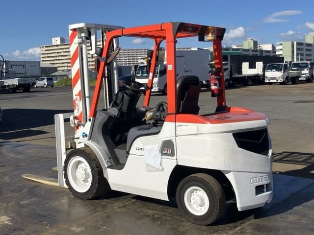 Forklift — Auction (lot 8456-12009)