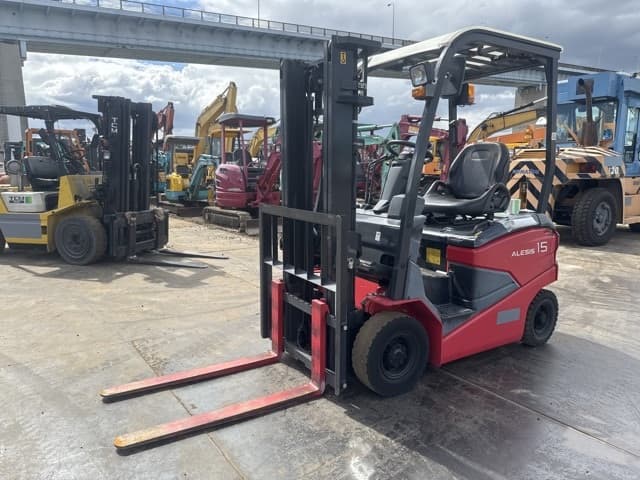 Battery Forklift — Auction (lot 8456-12010)