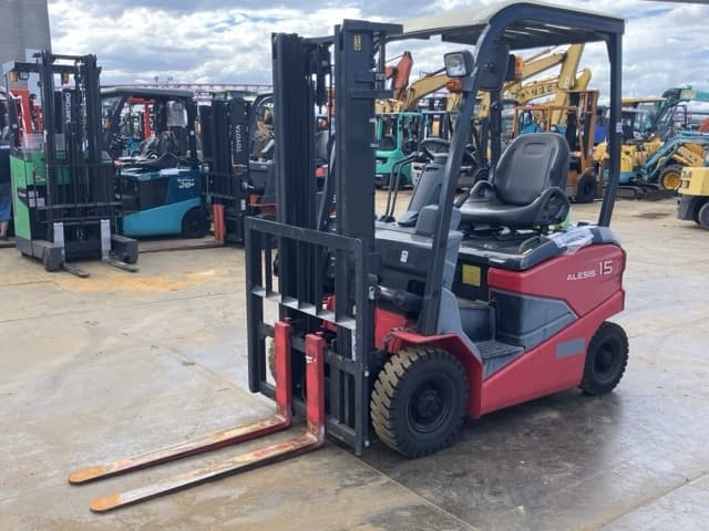 Battery Forklift — Auction (lot 8456-12011)