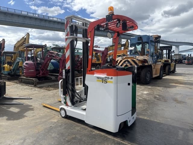 Reach Forklift — Auction (lot 8456-12014)
