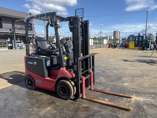 Battery Forklift — Auction (lot 8456-12016)