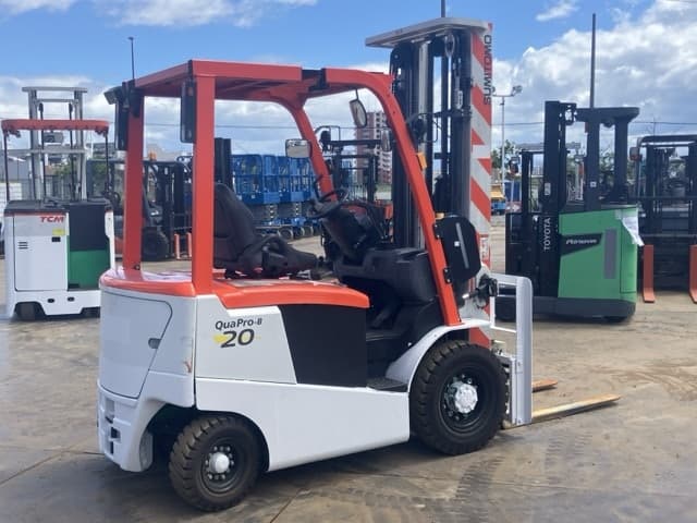 Battery Forklift — Auction (lot 8456-12017)