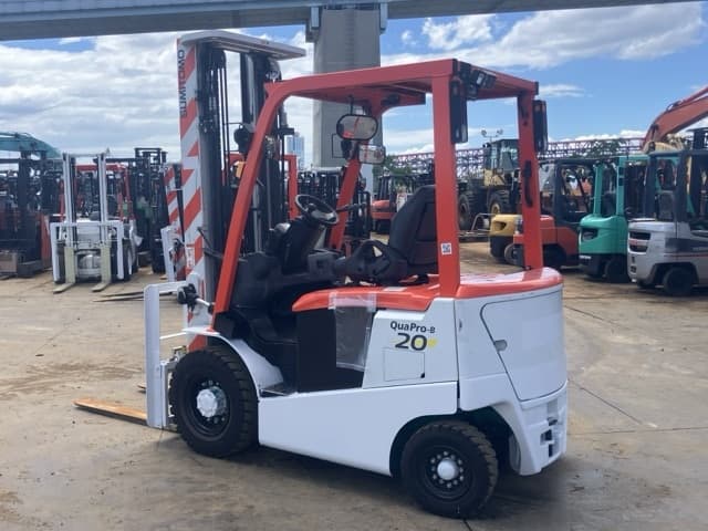 Battery Forklift — Auction (lot 8456-12017)
