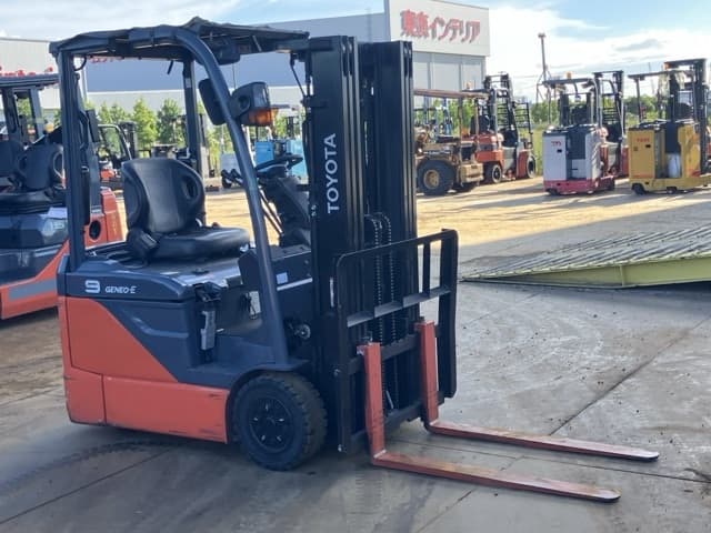 Battery Forklift — Auction (lot 8456-12022)