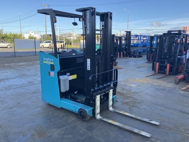 Reach Forklift — Auction (lot 8456-12028)