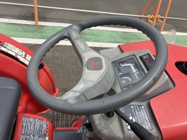 Tractor — Auction (lot 8456-1203)