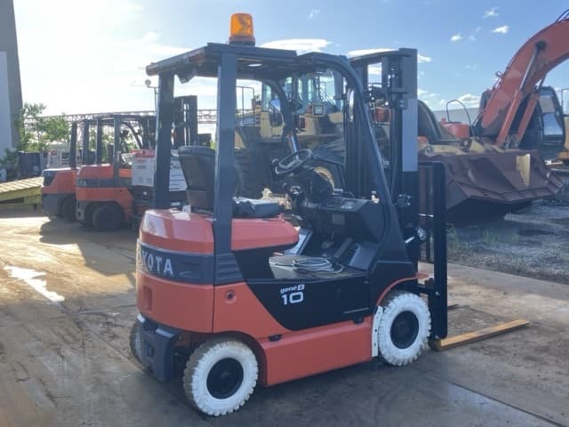 Battery Forklift — Auction (lot 8456-12032)