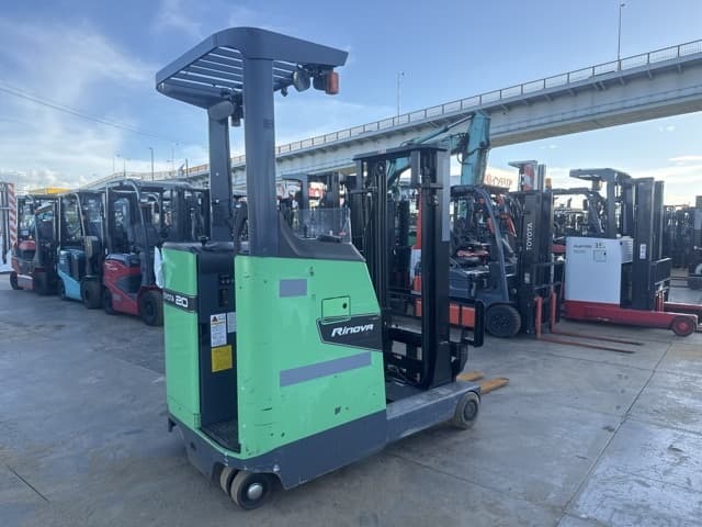 Reach Forklift — Auction (lot 8456-12036)