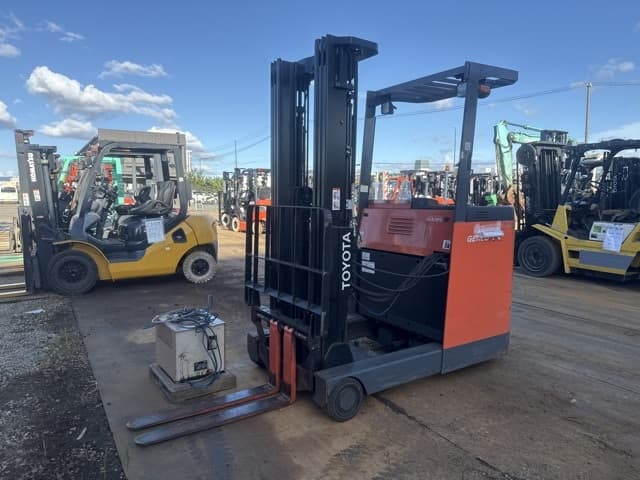Reach Forklift — Auction (lot 8456-12037)