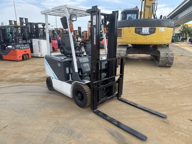 Battery Forklift — Auction (lot 8456-12044)