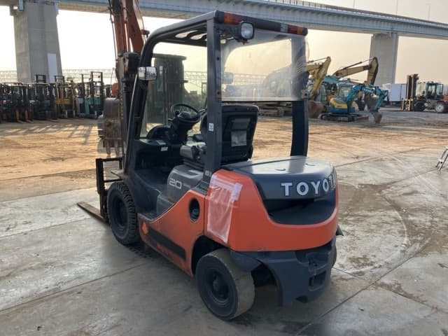 Forklift — Auction (lot 8456-12045)