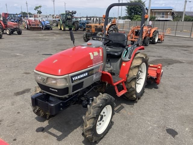 Tractor — Auction (lot 8456-1208)