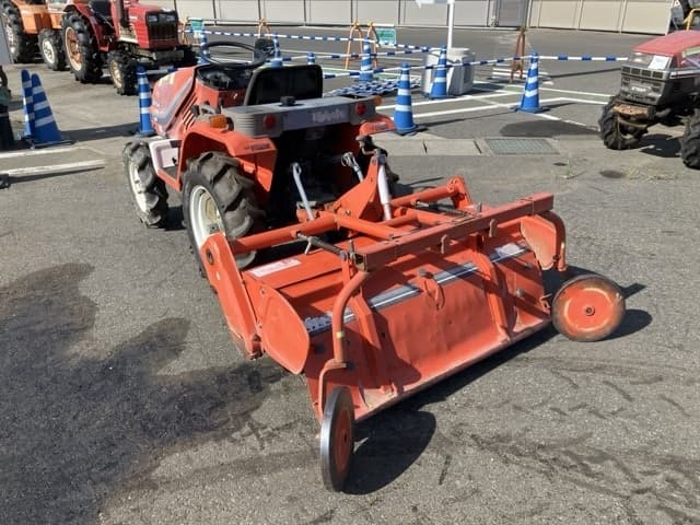 Tractor — Auction (lot 8456-1209)