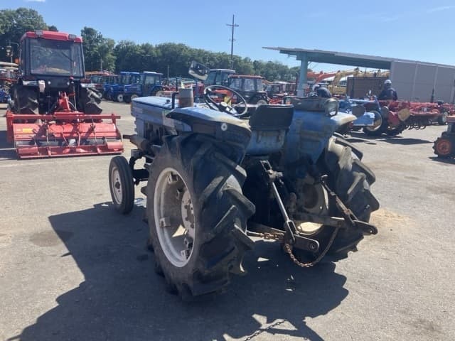 Tractor — Auction (lot 8456-1215)