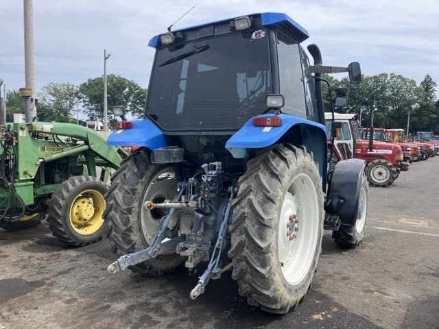 Tractor — Auction (lot 8456-1217)