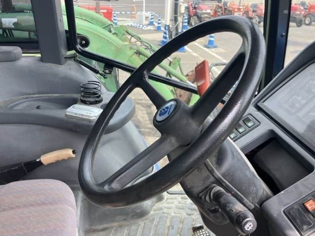 Tractor — Auction (lot 8456-1217)