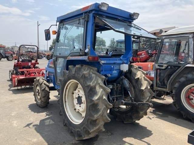 Tractor — Auction (lot 8456-1221)
