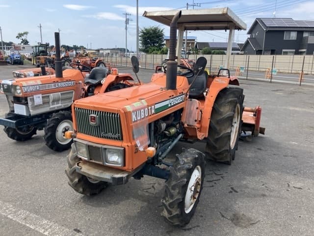 Tractor — Auction (lot 8456-1223)