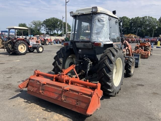 Tractor — Auction (lot 8456-1224)