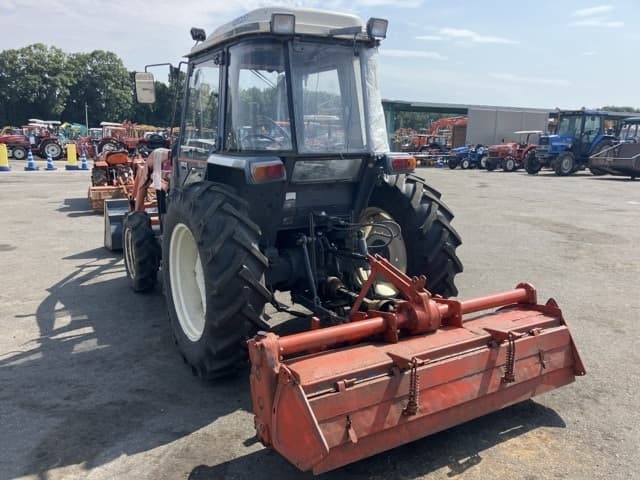 Tractor — Auction (lot 8456-1224)