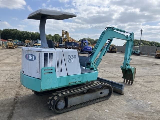 MINI EXCAVATOR — Auction (lot 8456-123)