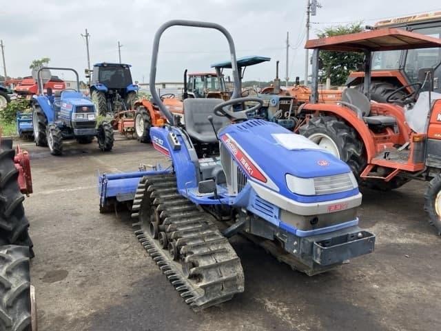 Tractor — Auction (lot 8456-1233)